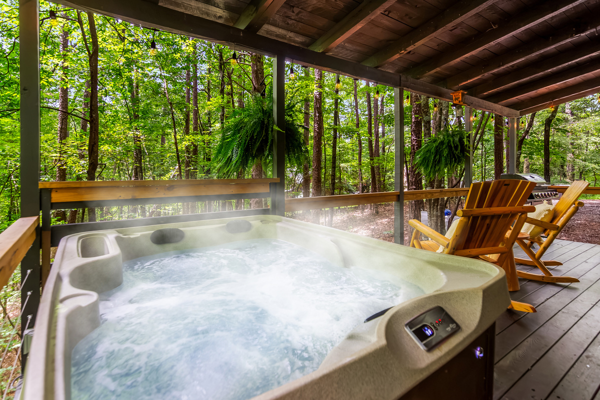 Private hot tub