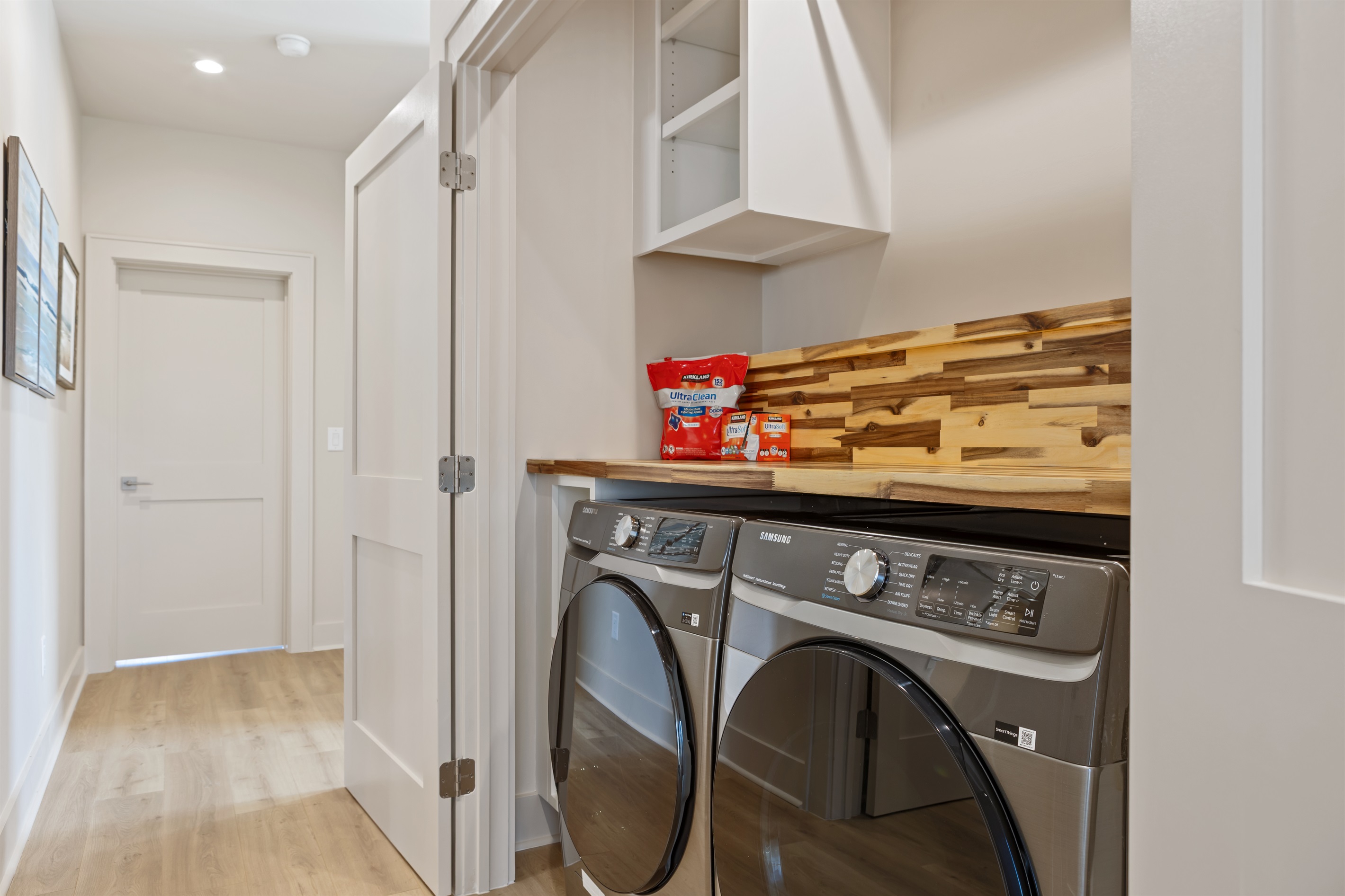 Luxury Laundry 