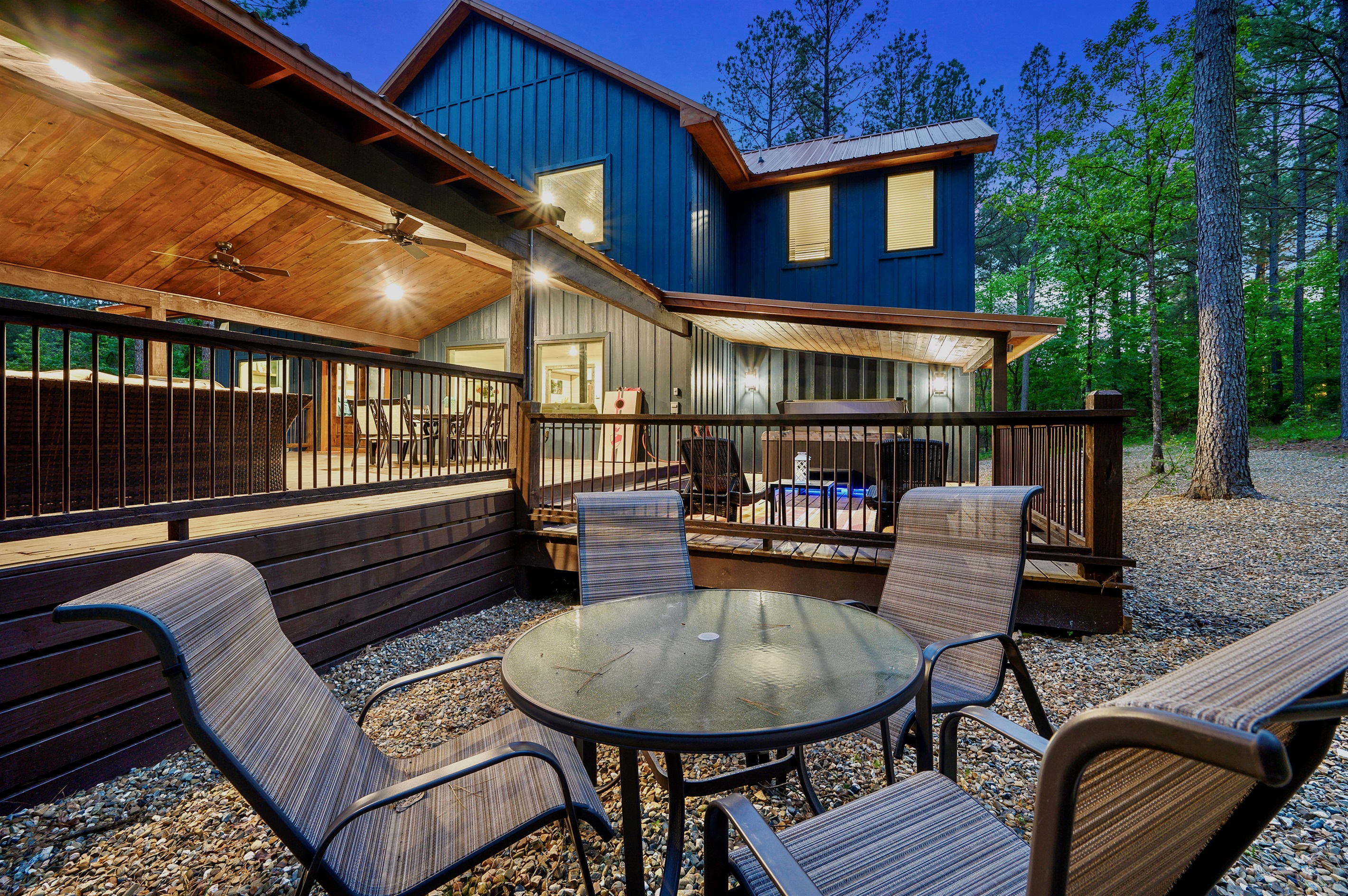 Additional outdoor gatherings for morning coffee, evening drinks and unforgettable conversations