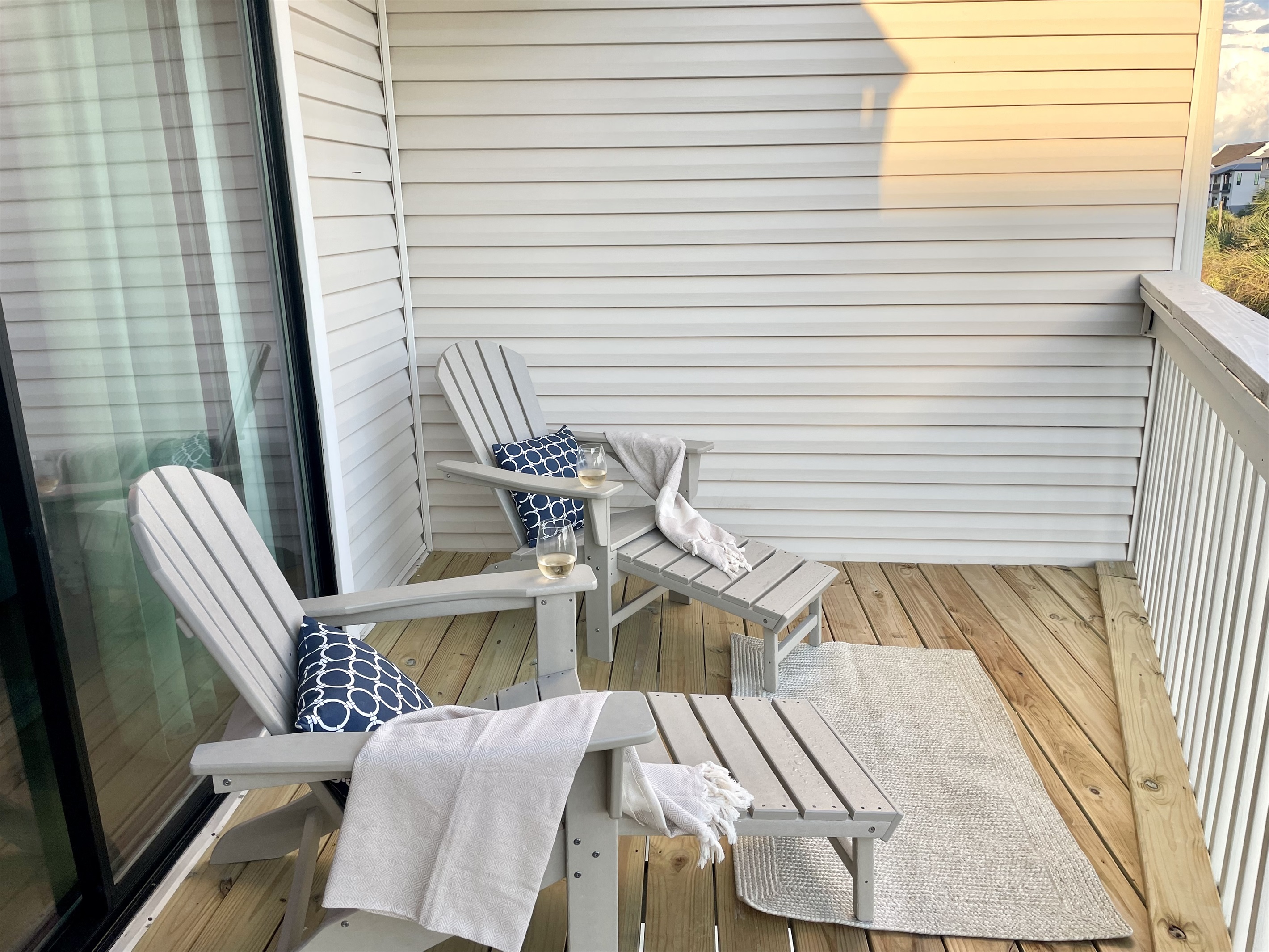 new deck and chairs off primary