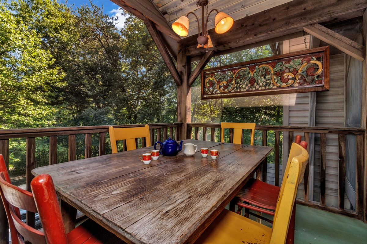 Screened Porch