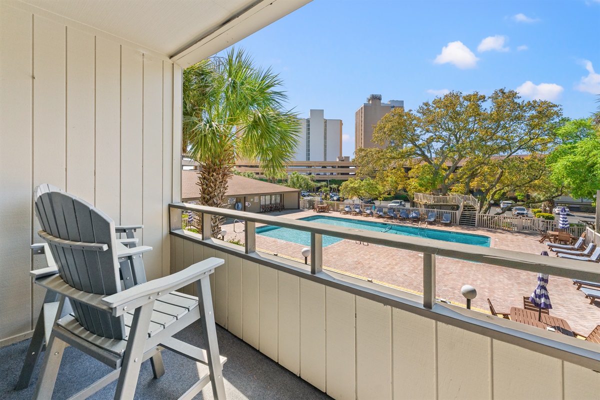 Patio perfect for people watching and sun bathing