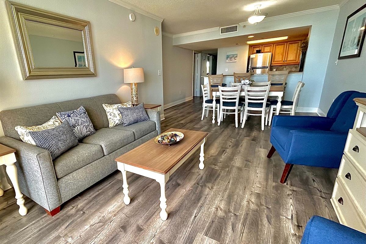 Sleek and spacious living area for moments of indulgence!