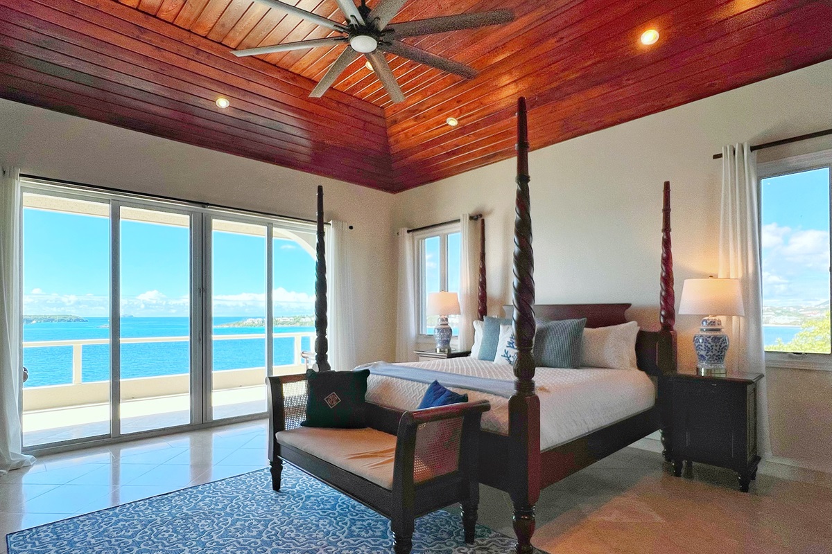 Unwind in style in your main floor primary suite, with direct access to a patio overlooking the Caribbean waters.