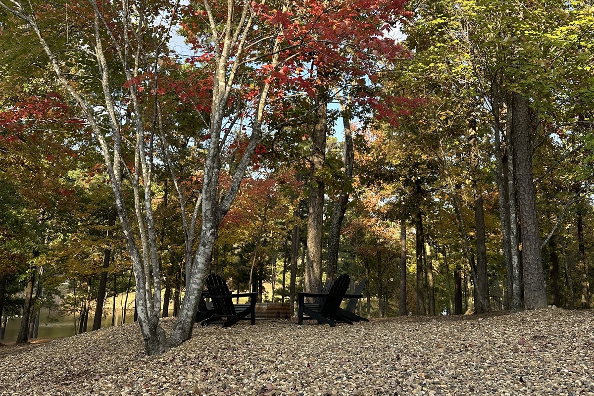 Fire pit and seating with lake background