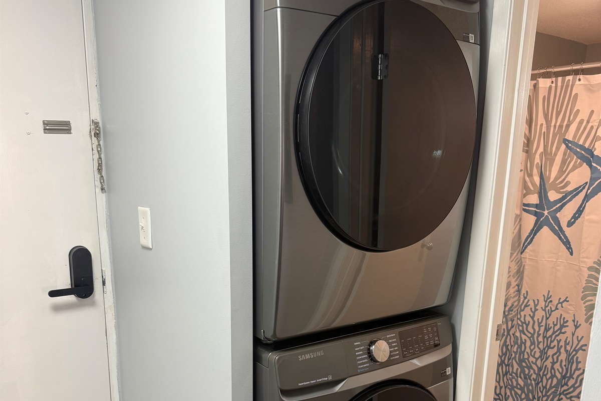 Full-size Washer and Dryer