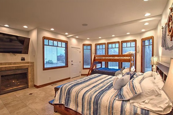 Master Suite (main floor)