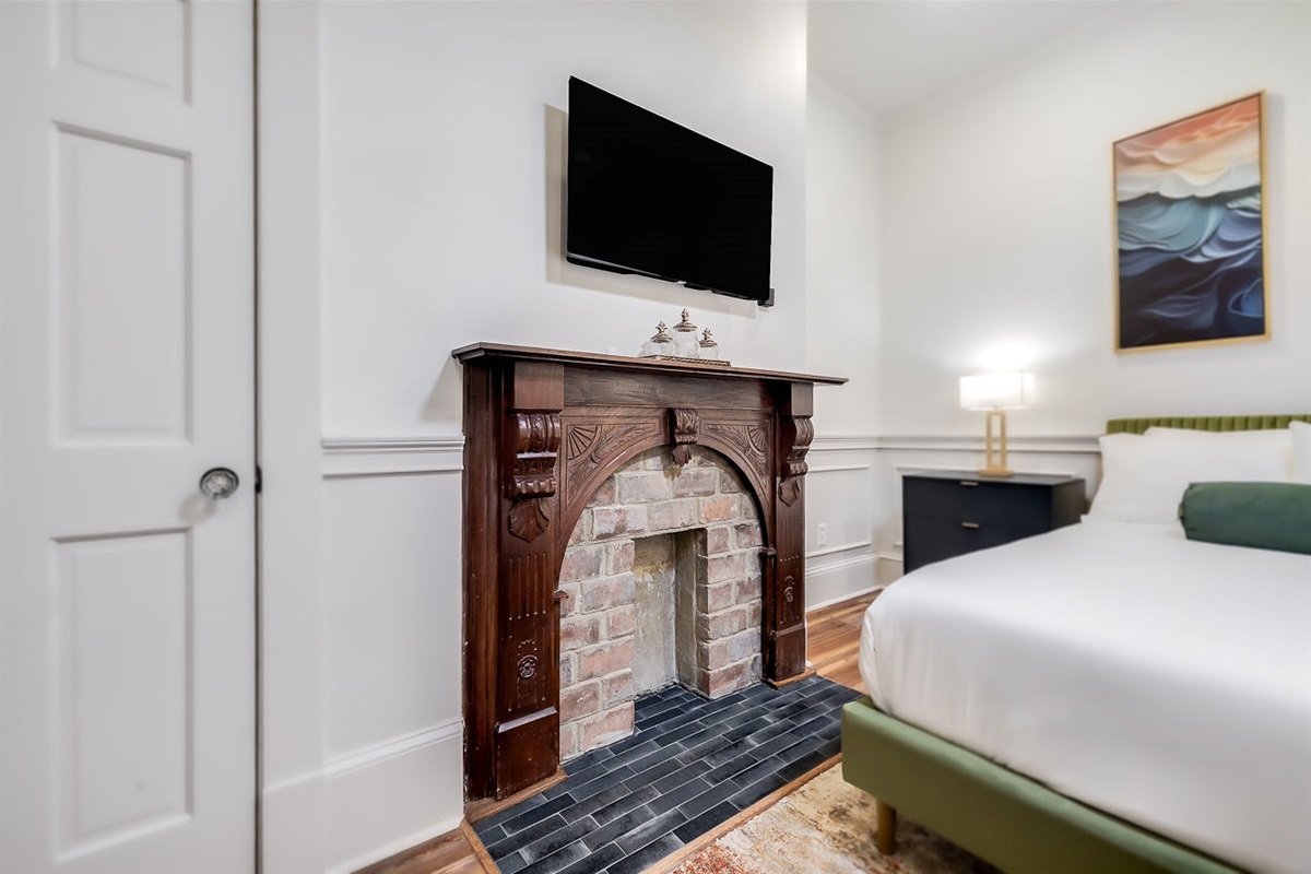 King Bedroom - 1