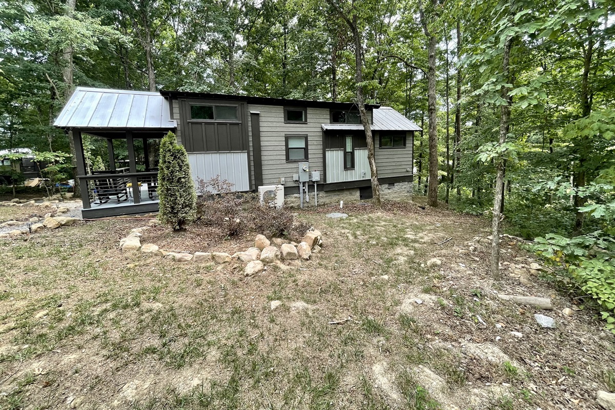 Shady Pines at The Retreat at Water's Edge Retreat Vacations Book