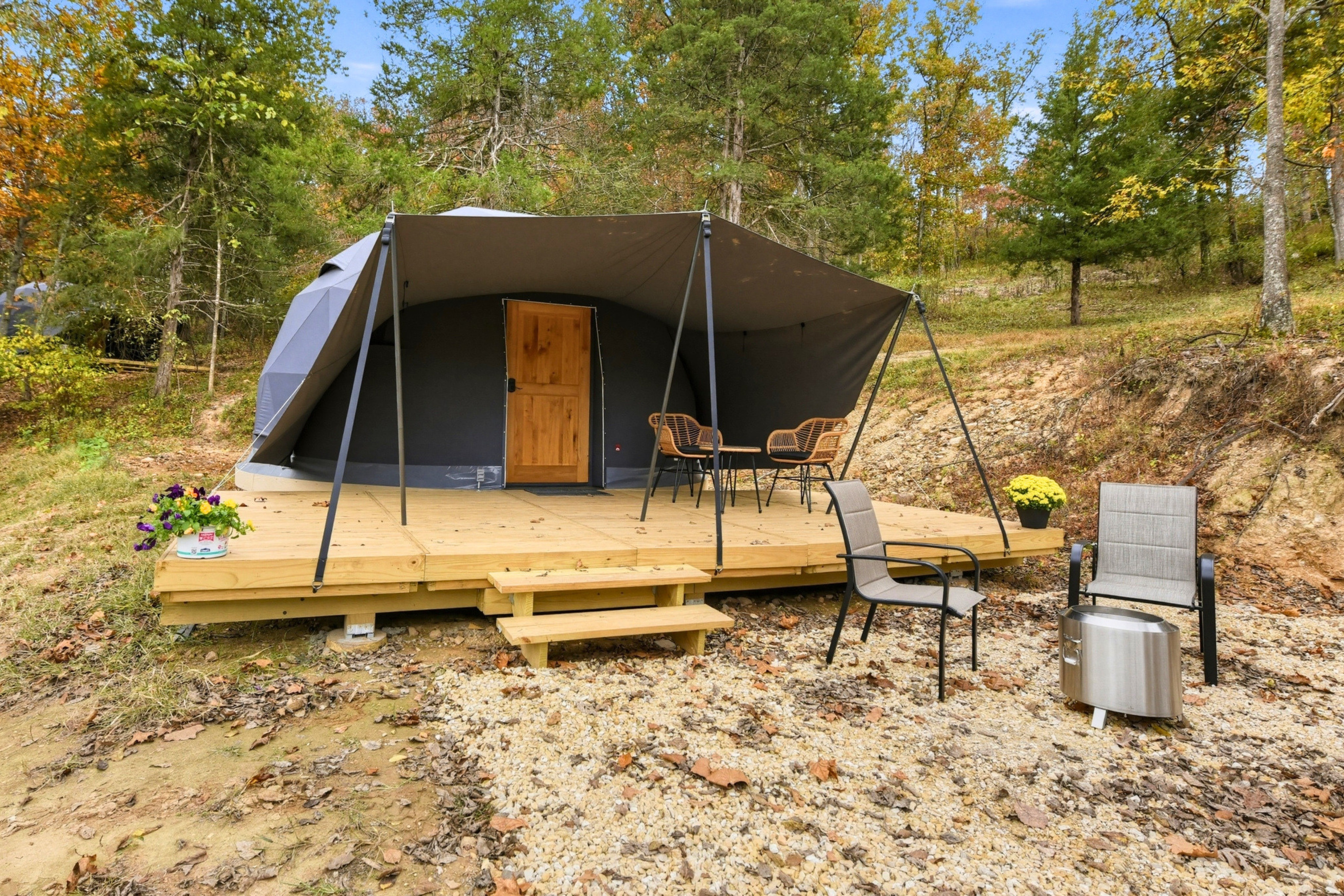 Gather around your outdoor fire pit and enjoy a relaxing evening surrounded by nature.