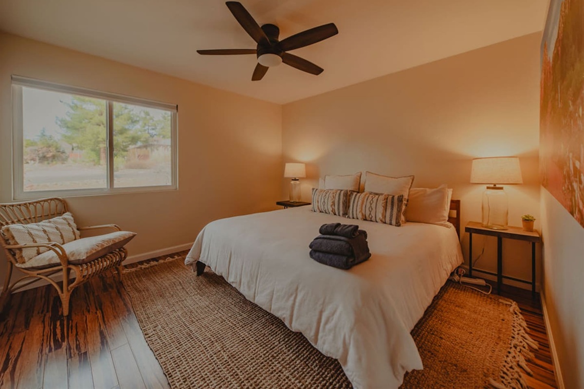Wake up to peaceful surroundings and Sedona’s natural beauty