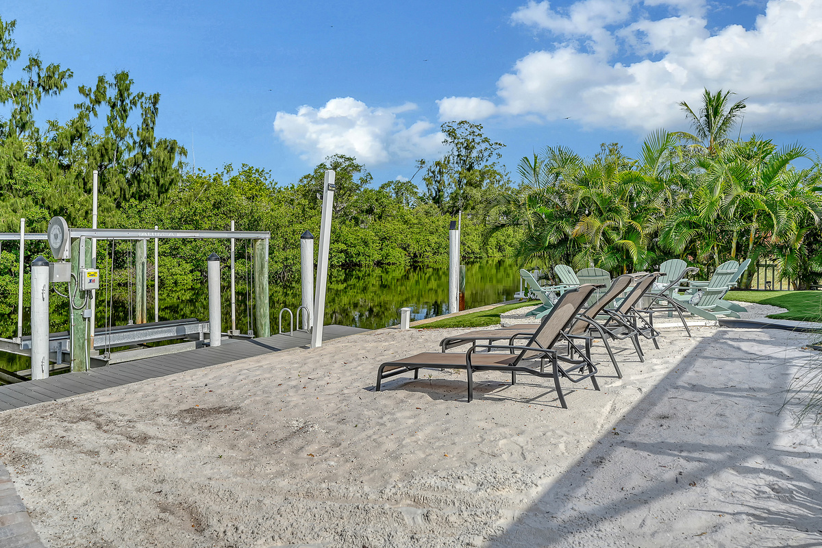 Beach vibes without leaving the backyard 