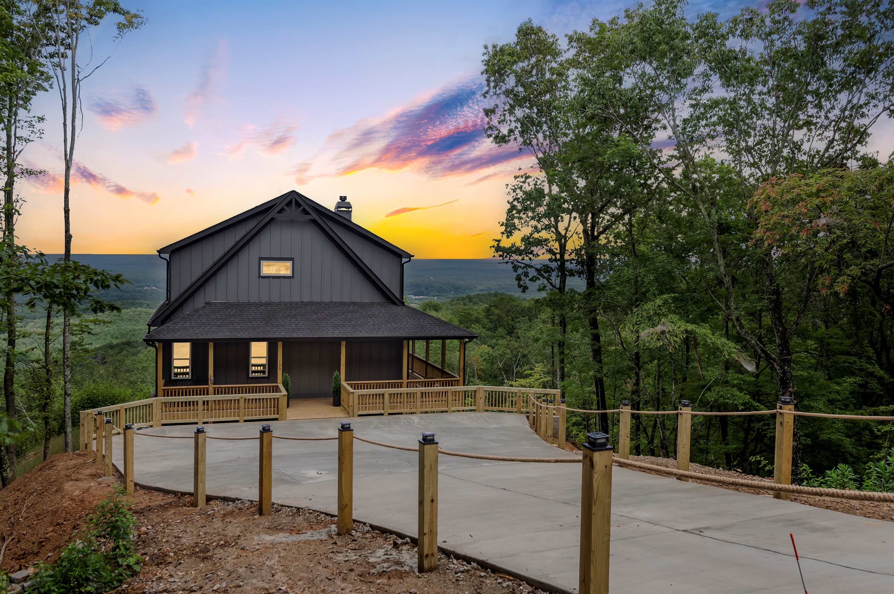 Stunning Mountain Views And Relaxation Oasis - Exquisite Retreat - Blue Ridge Mountains