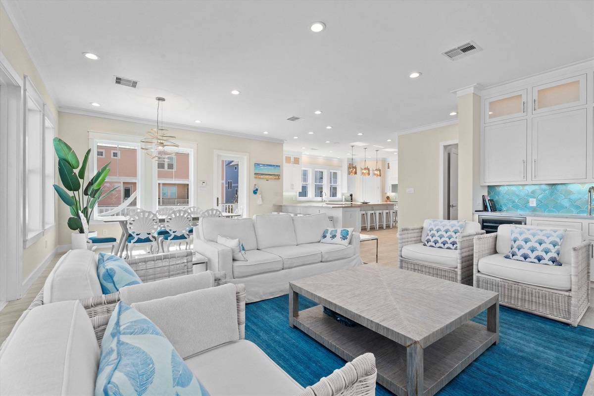 cf8e7df4c7124b7d9ec7f04c51cdbd21 Large | Beachhouse | Texas | TX | Vacation Homes | Galveston | Crystal Beach | Kokomo | Breezy Days | Beachfront Elegance | Sunrise Serenity | Southern Sands Property Management, LLC