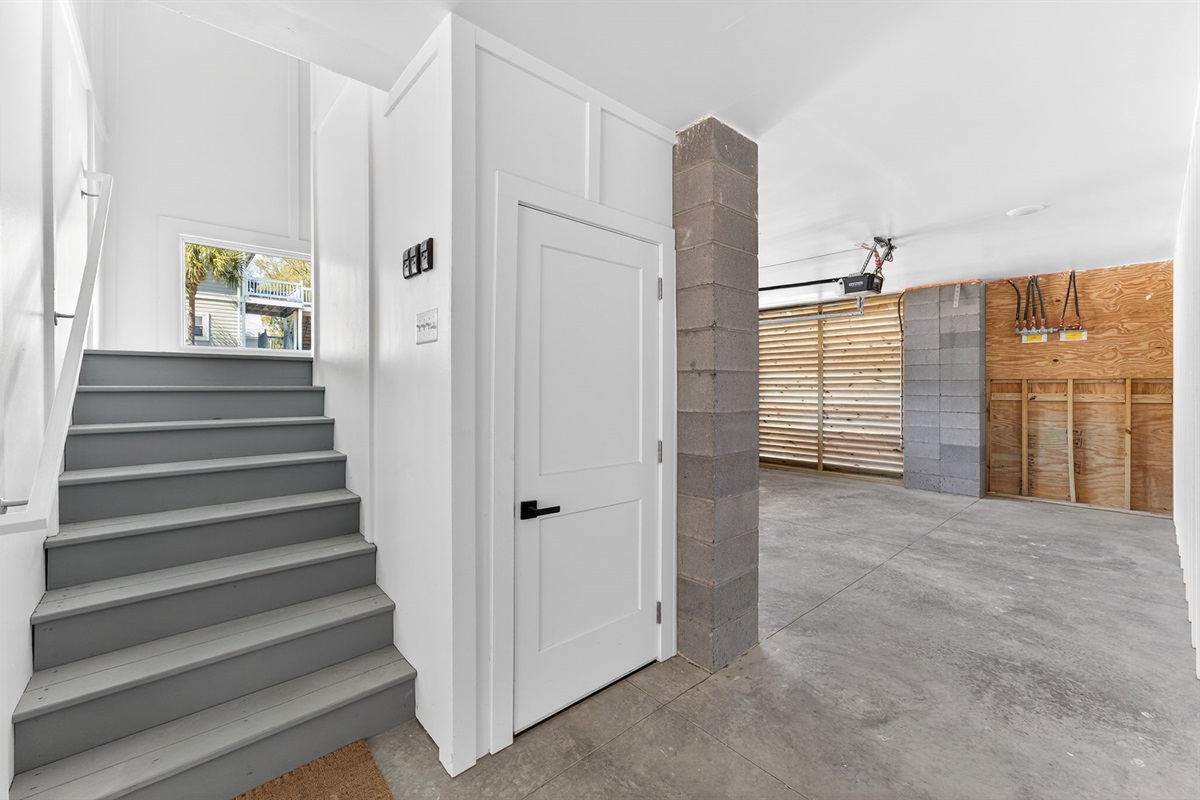 Garage | On Beach Time | 6 30th Ave, Isle of Palms, SC | IOP Escapes