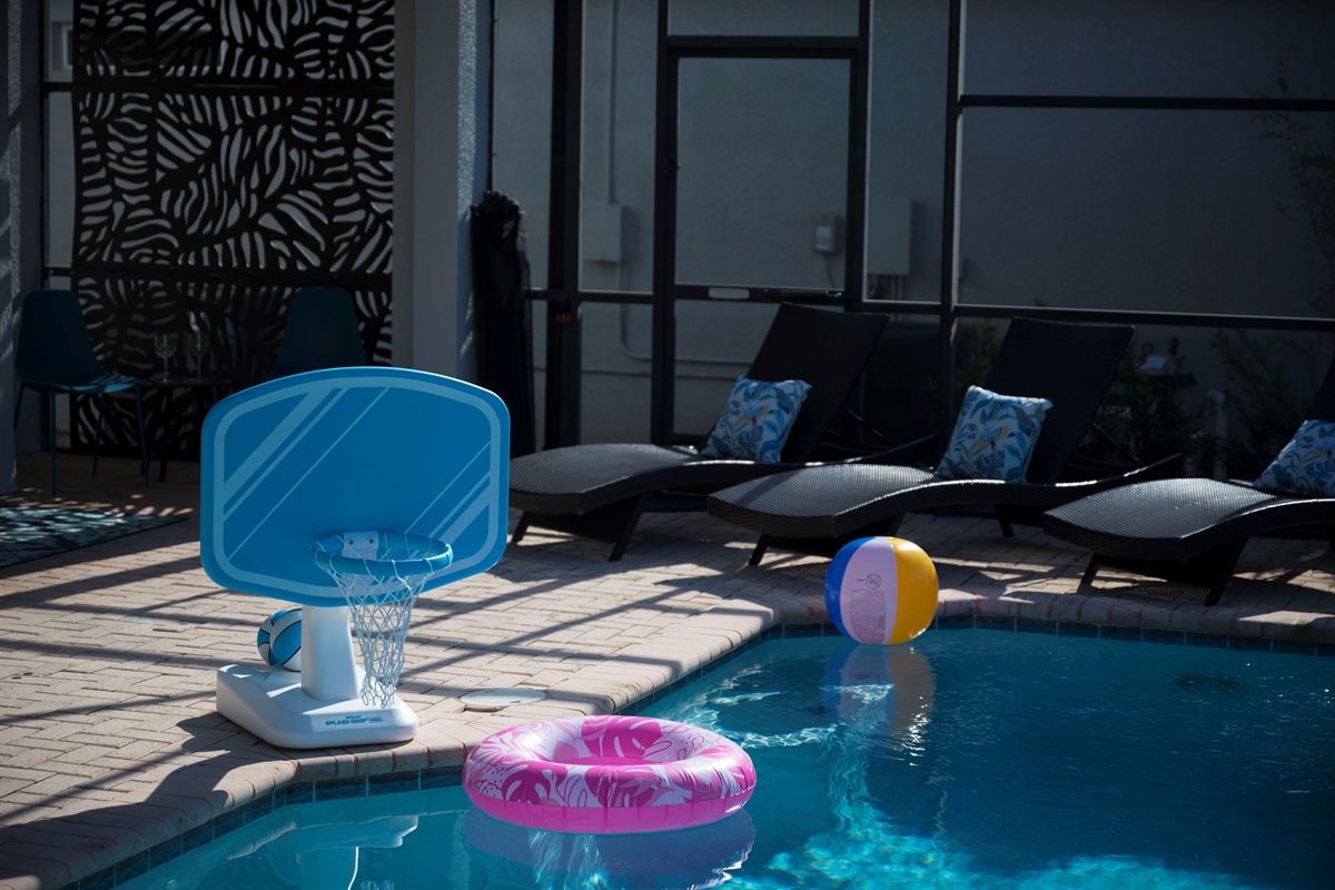 Pool Basketball