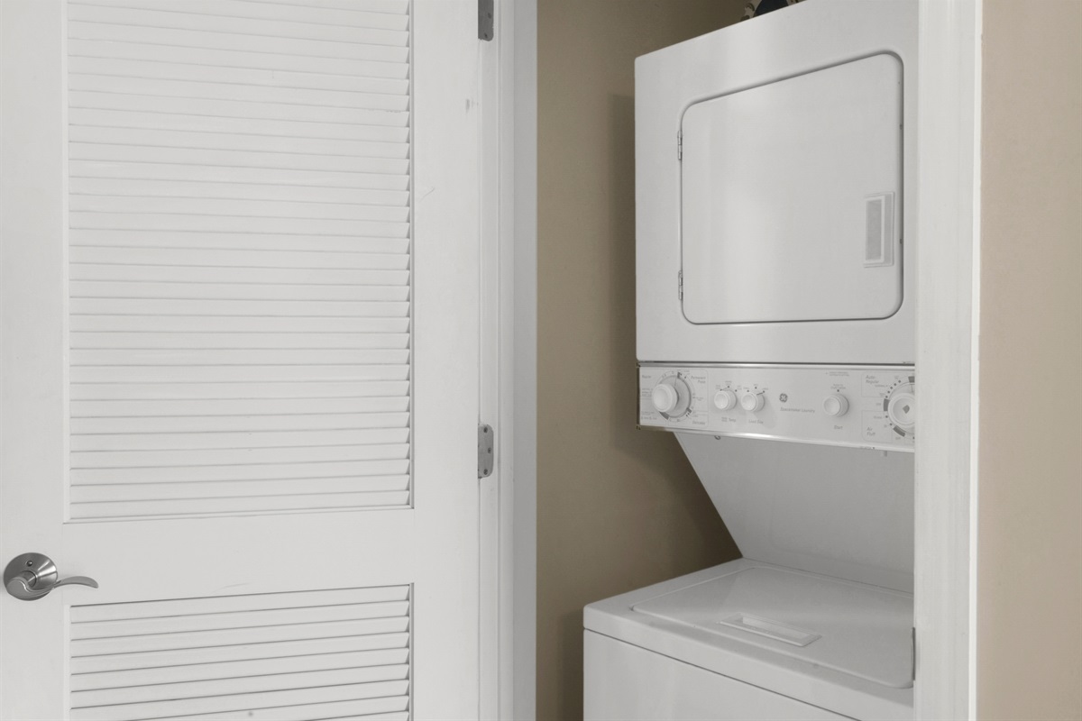 In-Unit Washer and Dryer