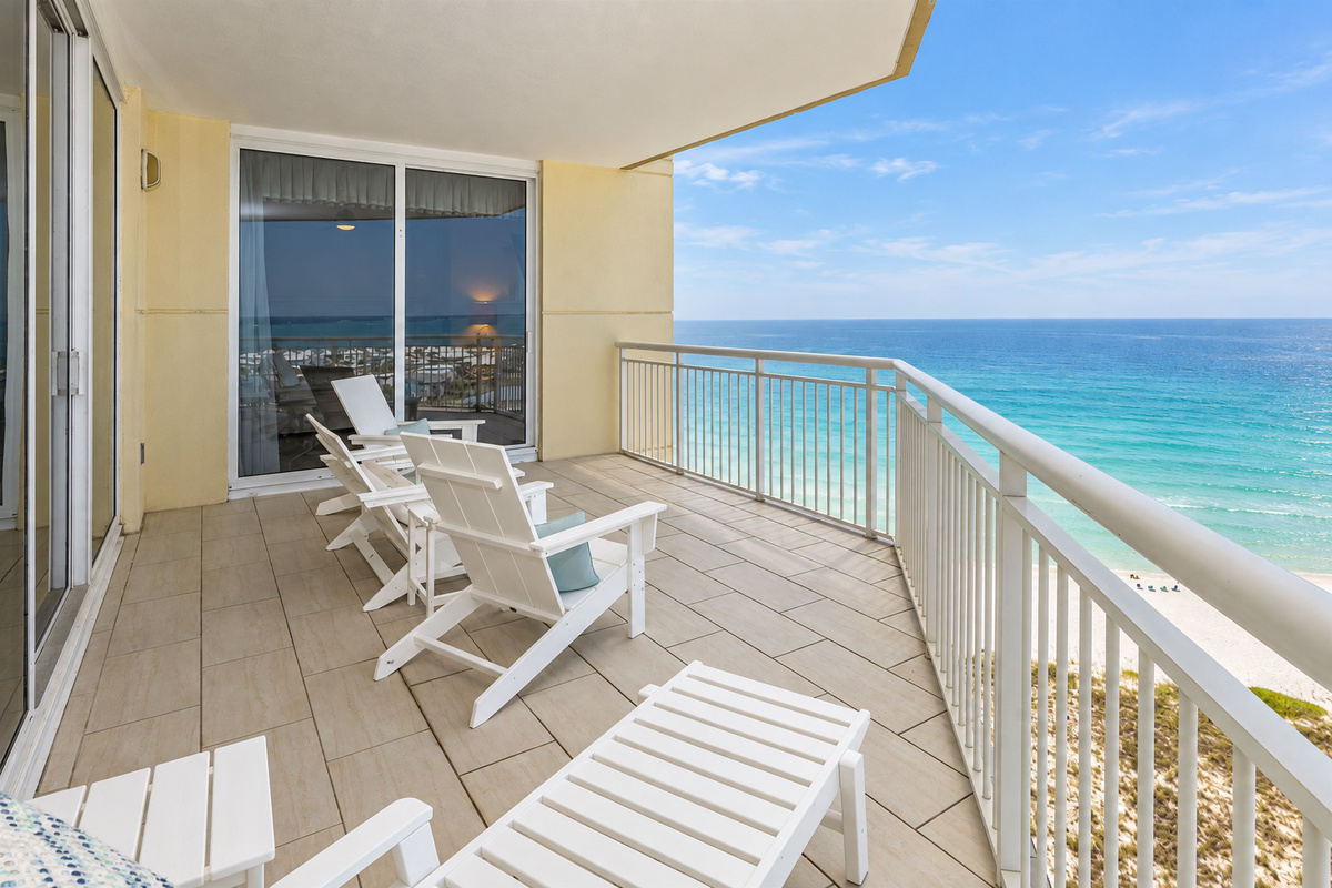 Watch the waves role in & dolphins and turtles swim by!
