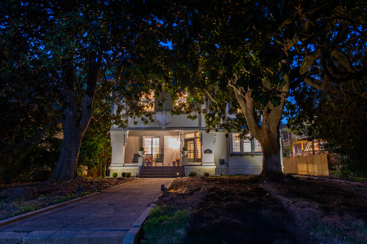 Historic Highlands mansion ~ Twilight Exterior