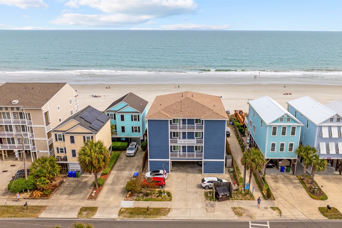 Beautiful Atlantic Ocean awaits you!