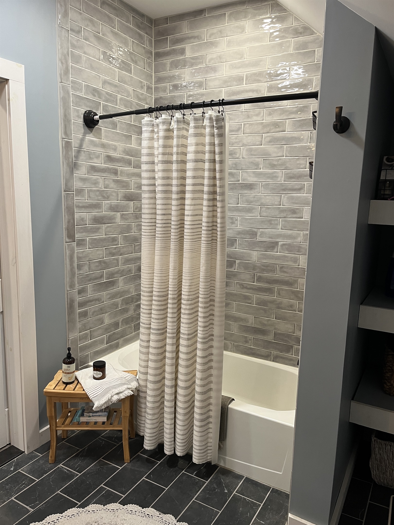 Horse Haven bathroom with tub/shower combo.