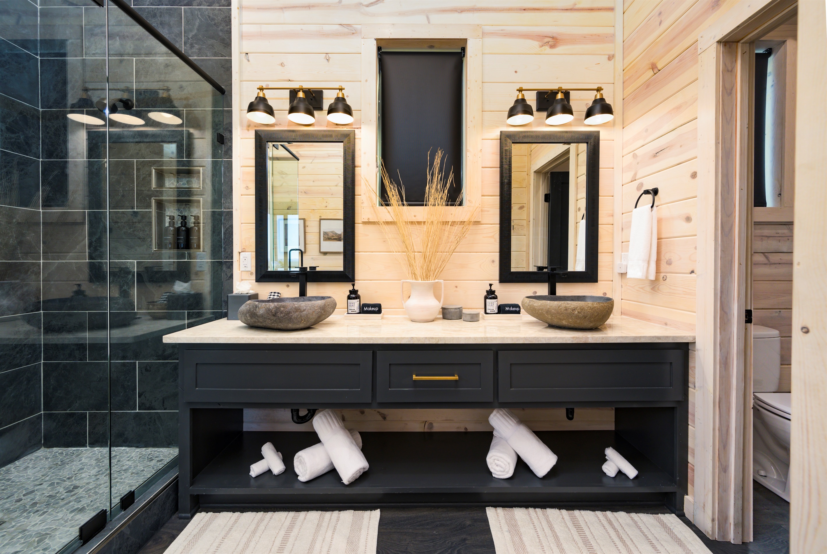 Ensuite