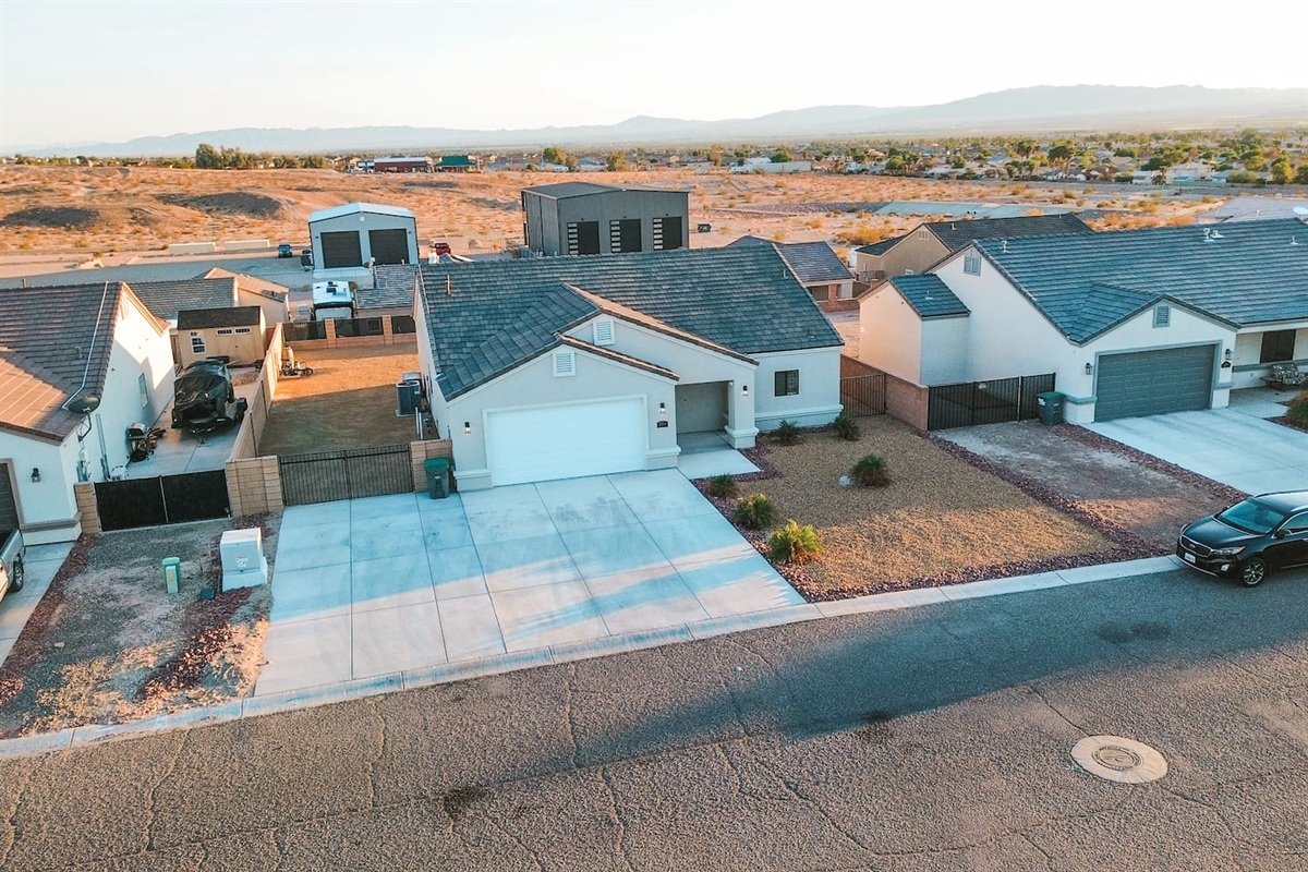 Aerial view of the home and surrounding neighborhood 