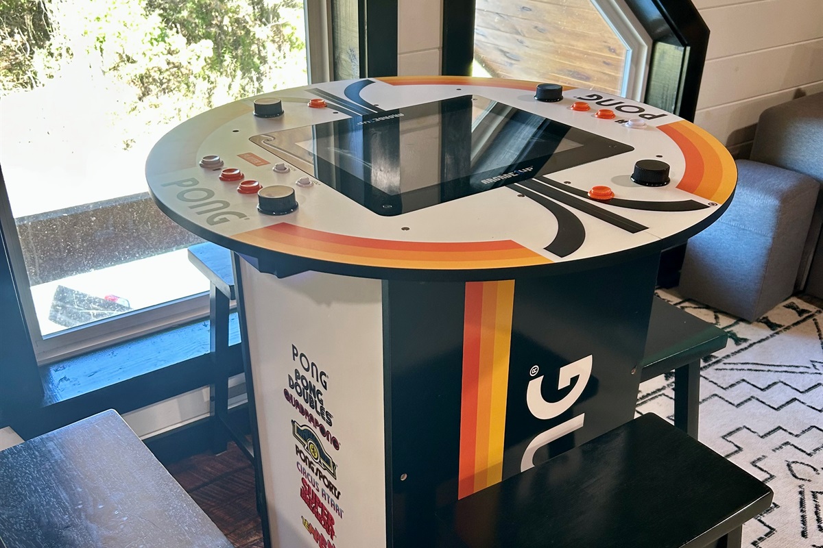 Arcades with Pong Table