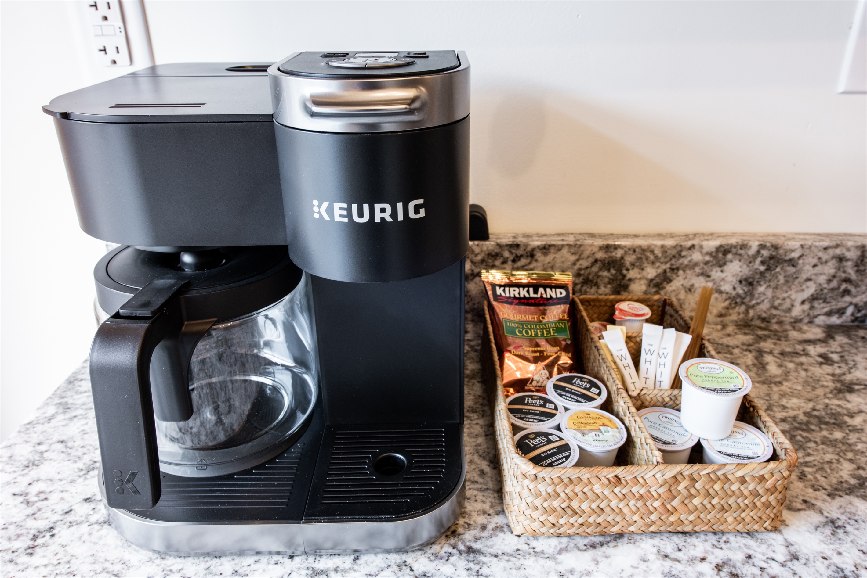Drip Coffee Maker/Keurig Combo, Starter Coffee and Tea available