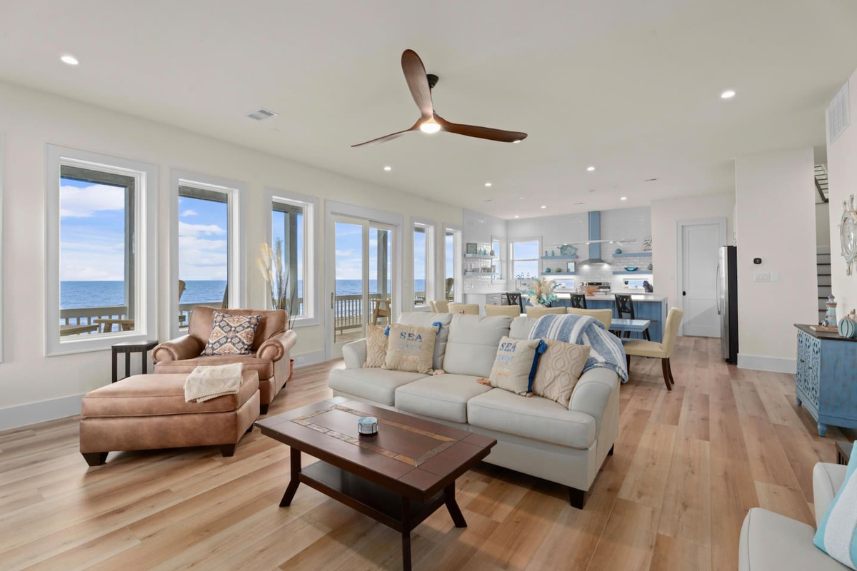 Main living room 