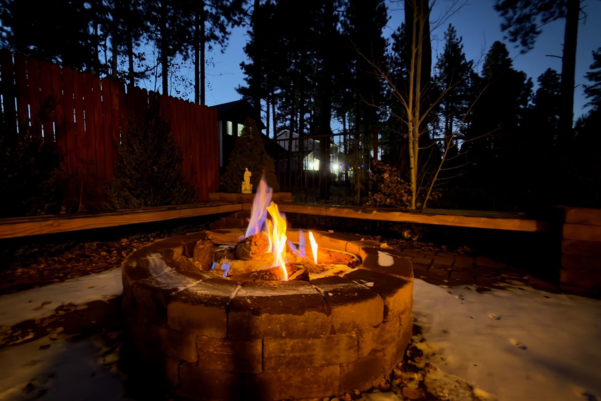 You'll find plenty of seating around the gas fire pit, a relaxing place for evening conversations or stargazing.