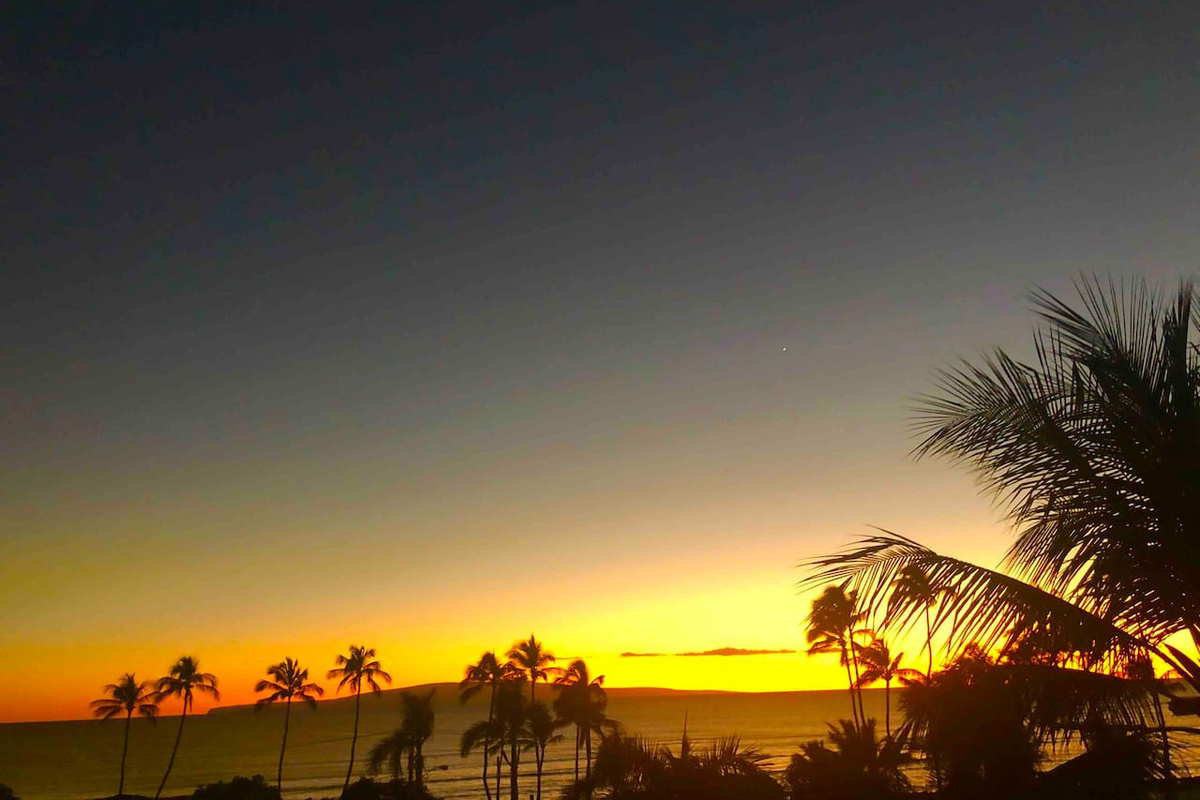 Sunset view from the lanai. 