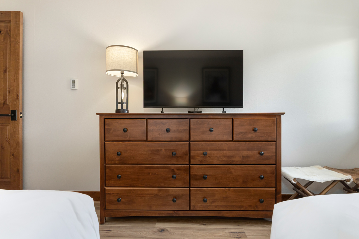 Bedroom #2 | 2 Full Beds | Smart TV