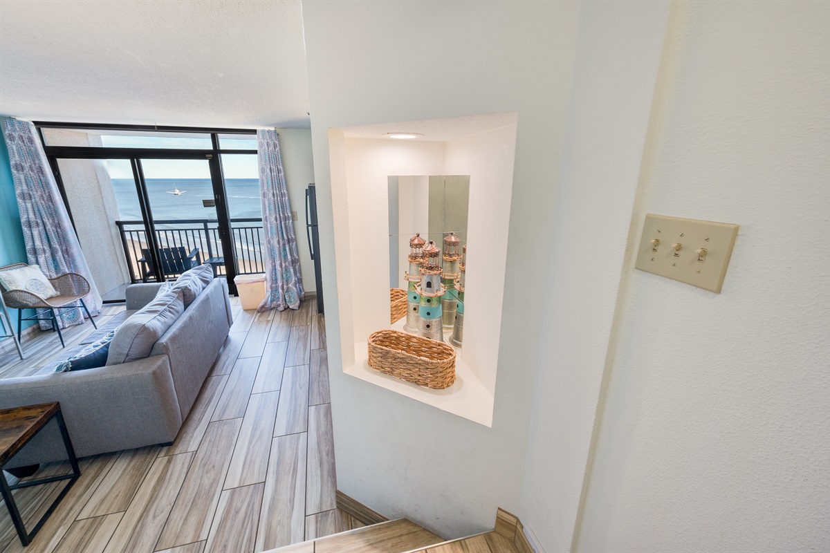 Living Room with Stunning Views🌊☀️