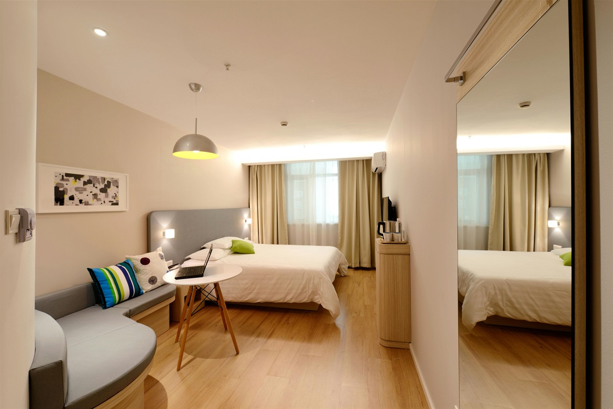 room1