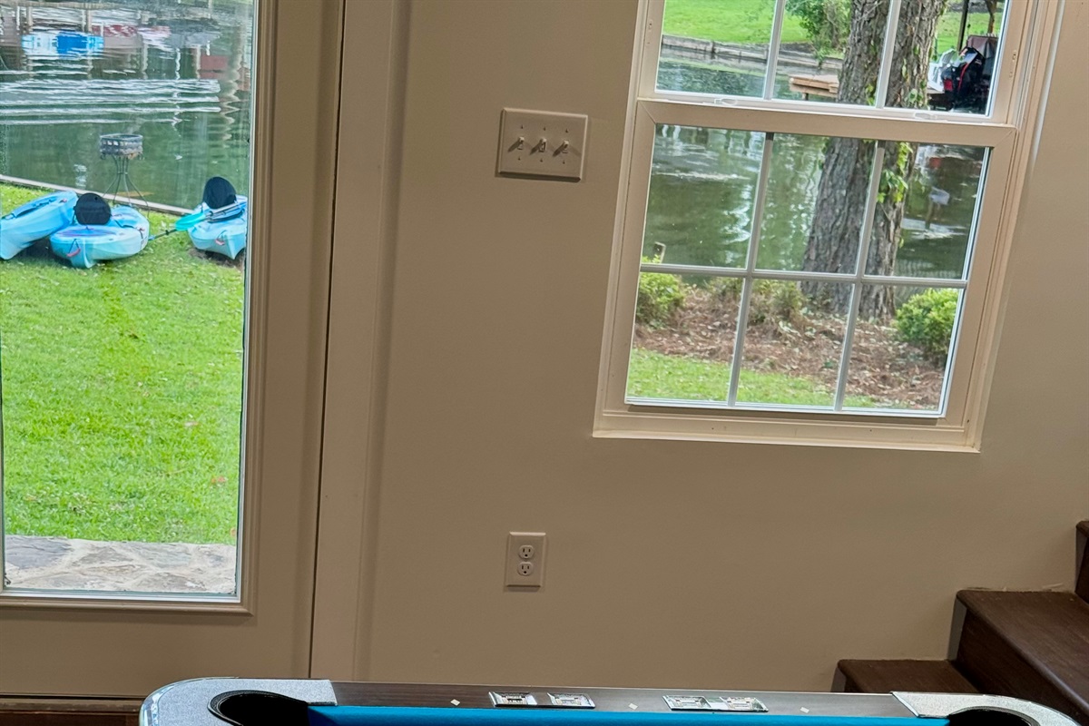 Play pool overlooking the water