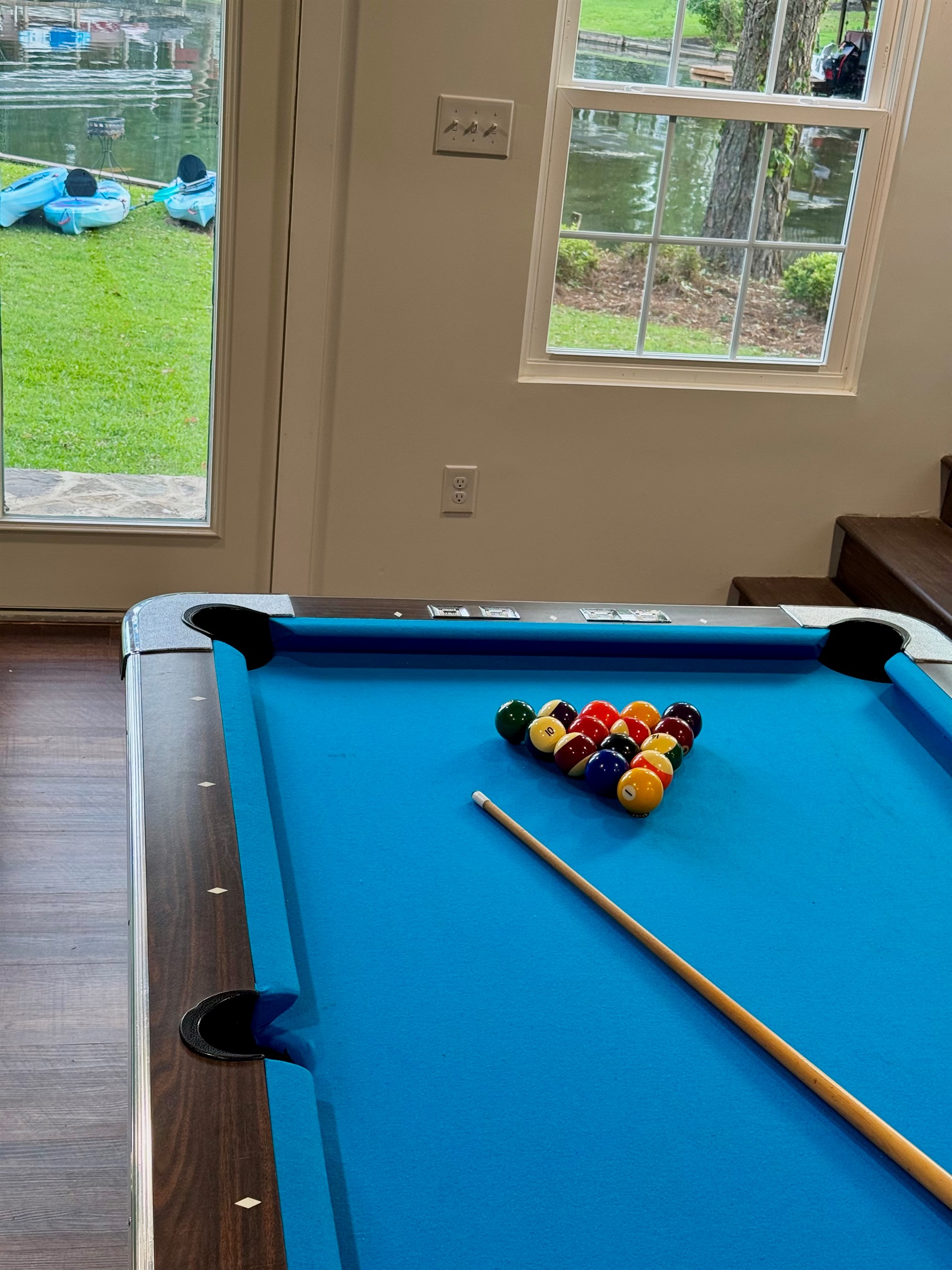 Play pool overlooking the water
