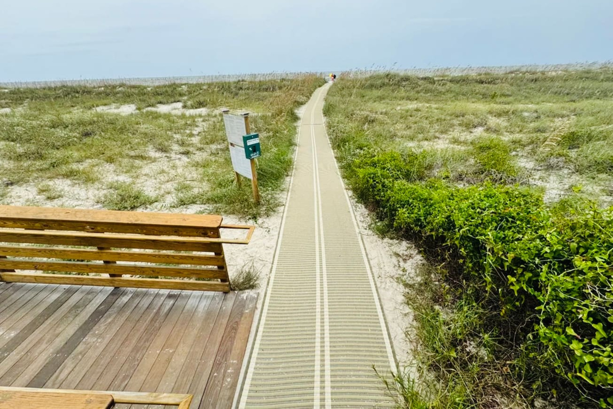 Path to Folly Field Beach