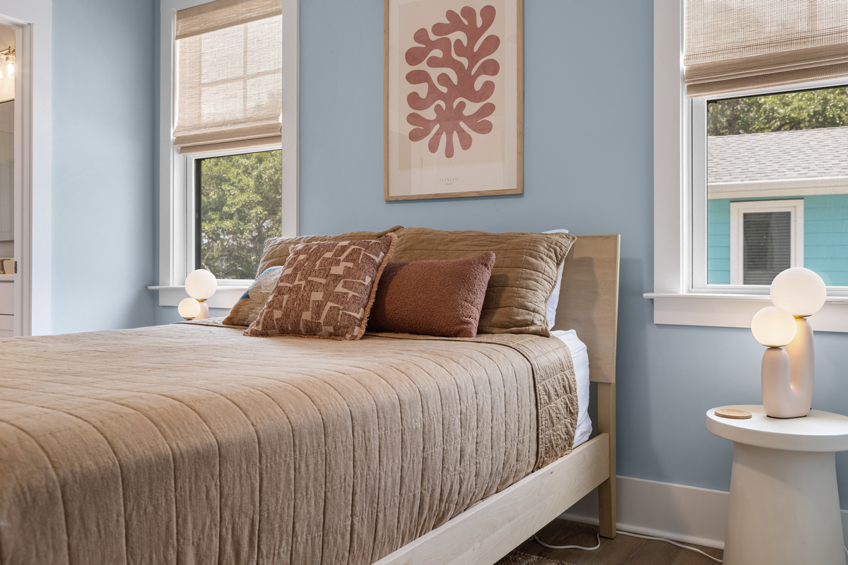 Bed linens provided