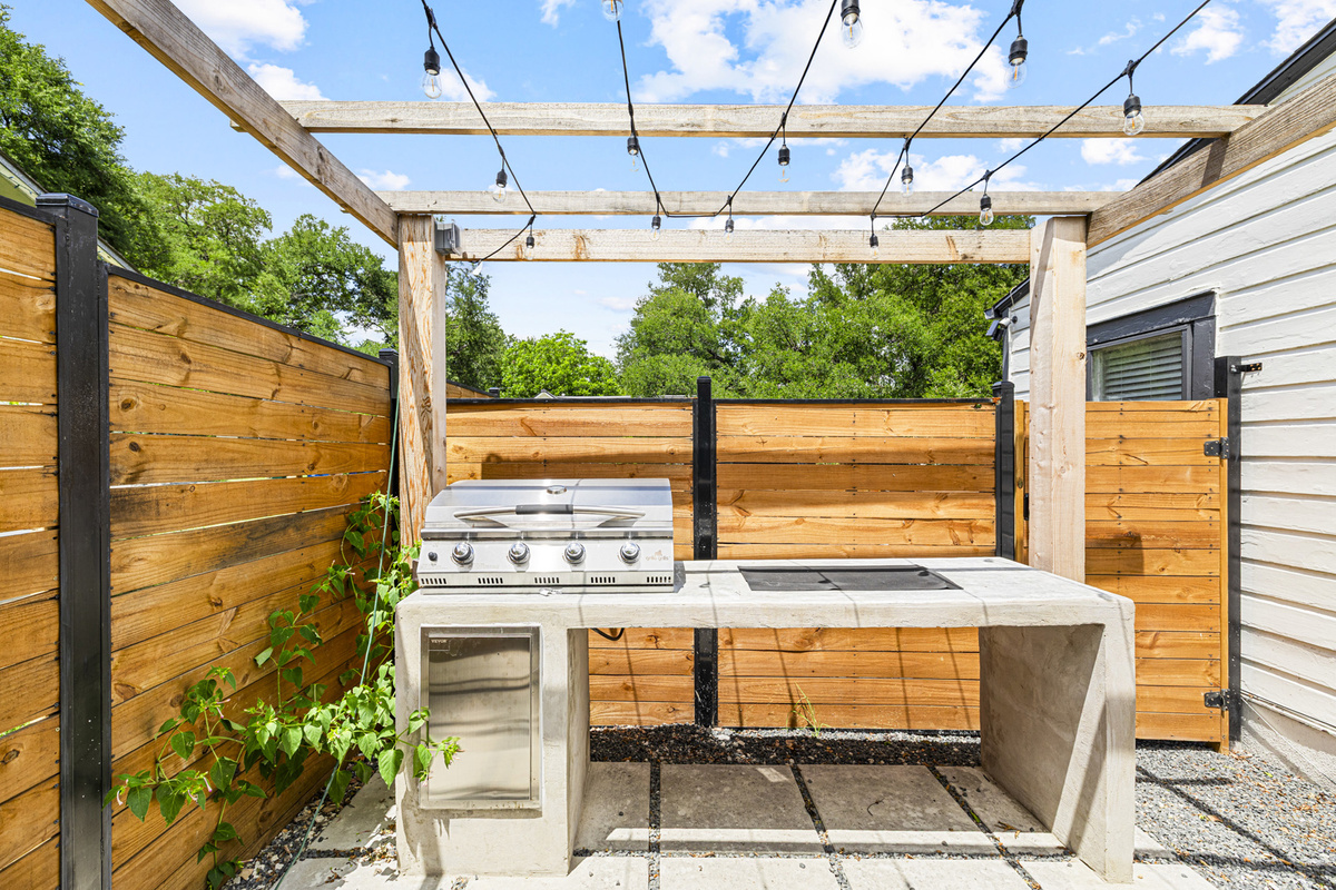 Sizzle up delicious meals under twinkling lights in your private retreat!