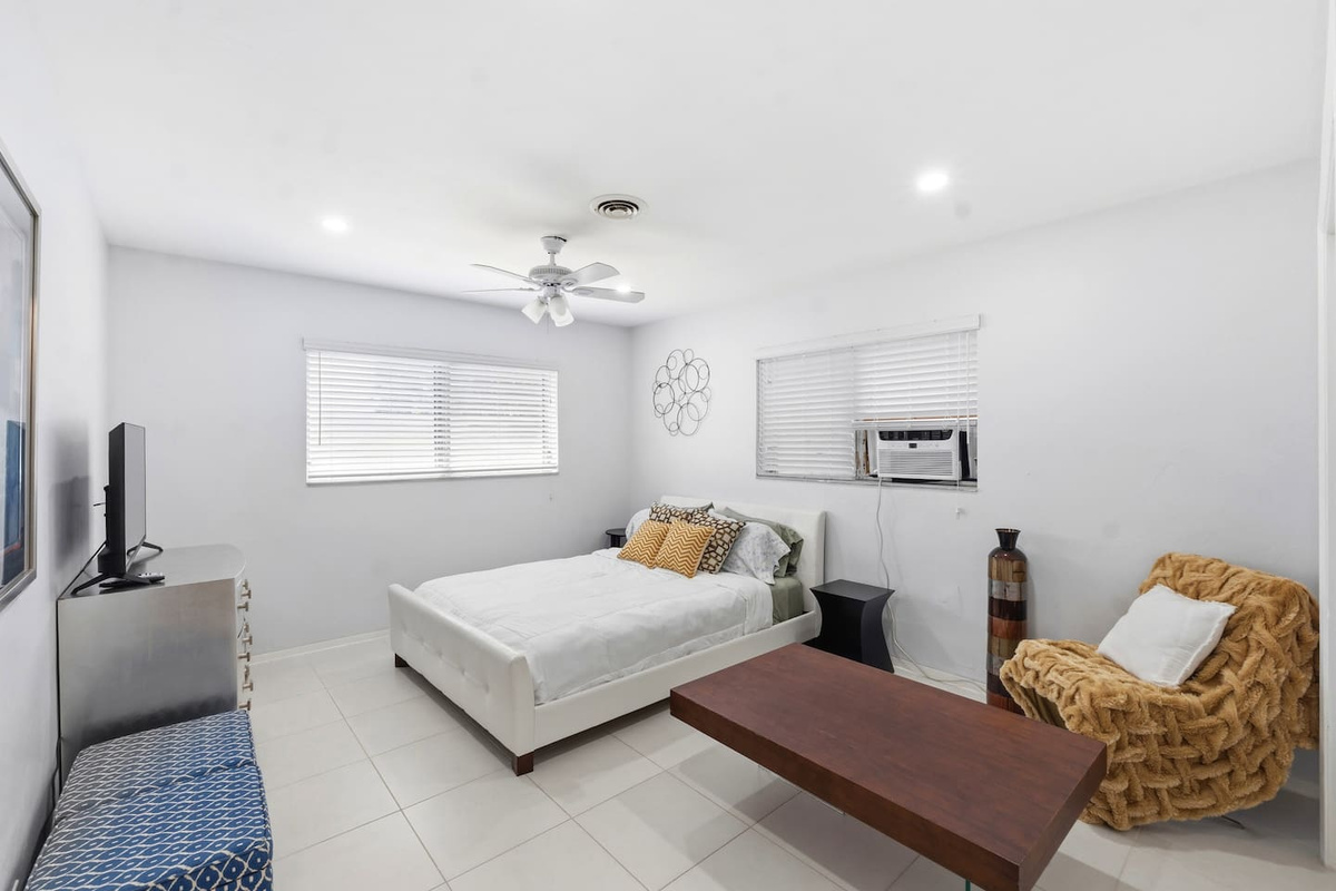Bedroom