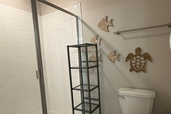 Separated shower/toilet from larger Moana bathroom makes getting ready easy.