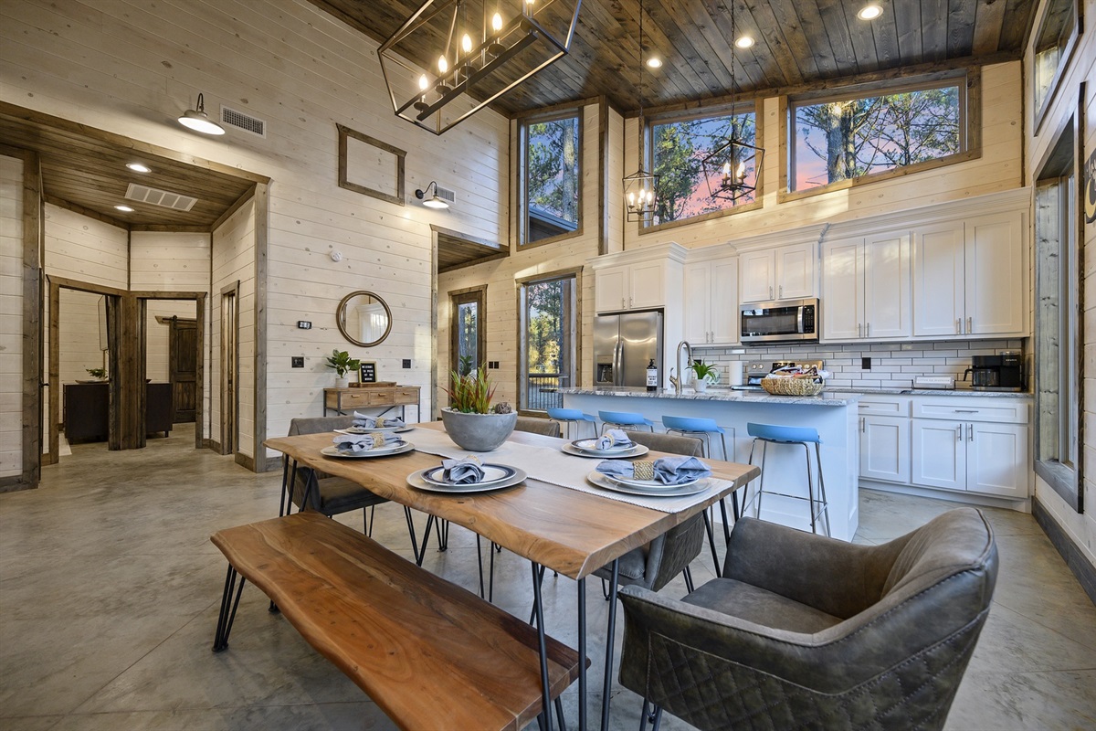 An open, effortless flow from kitchen to living room makes hosting a breeze. Prep snacks, plate brunch, and stay part of every laugh and story while the fire flickers nearby.