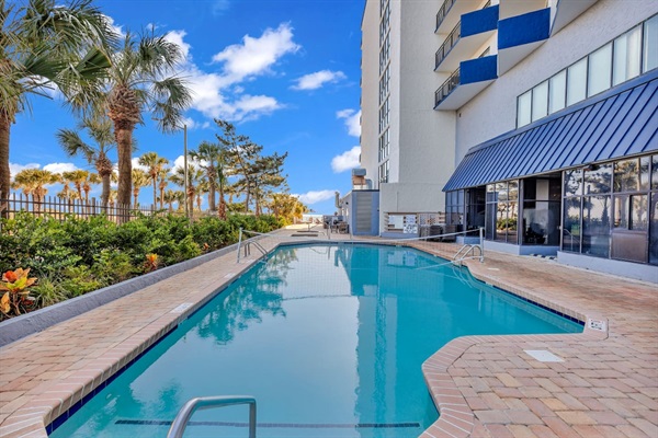 Large Pool outside the Restaurant.