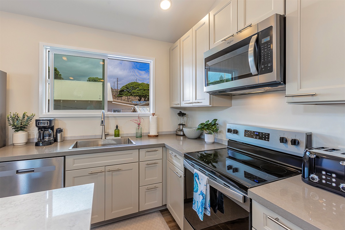 Full Sized Appliances & Small Appliances Like Toaster and Blender Supplied