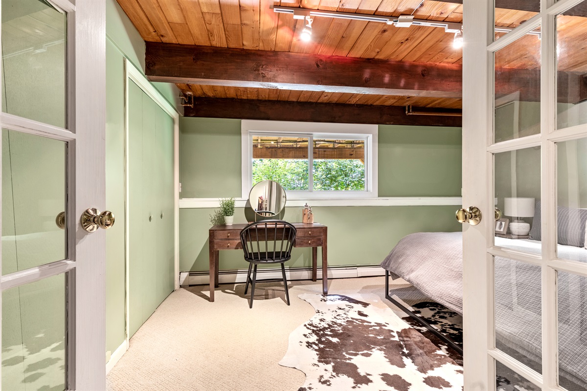 Lower level King bedroom