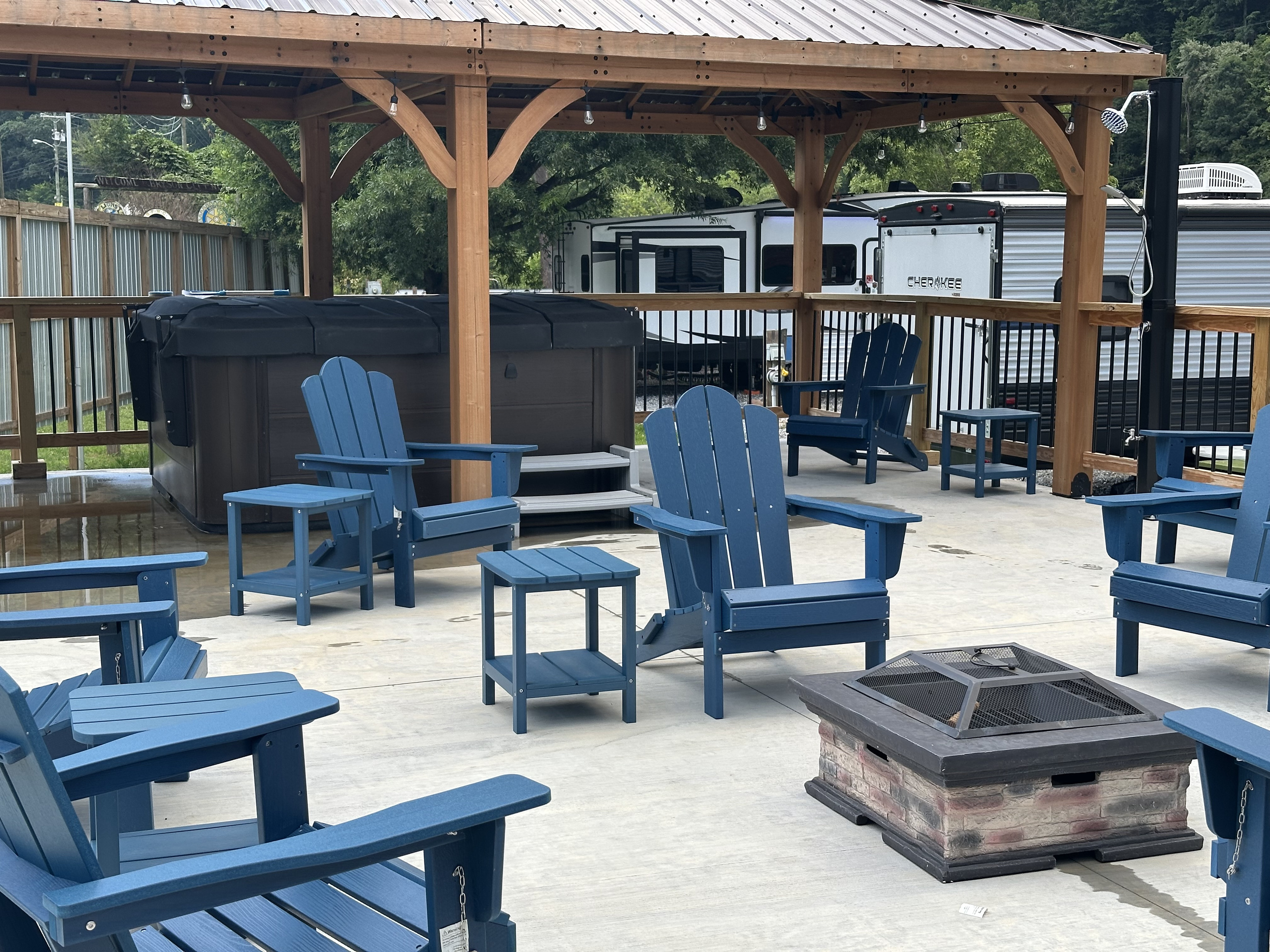 Enjoy firepit