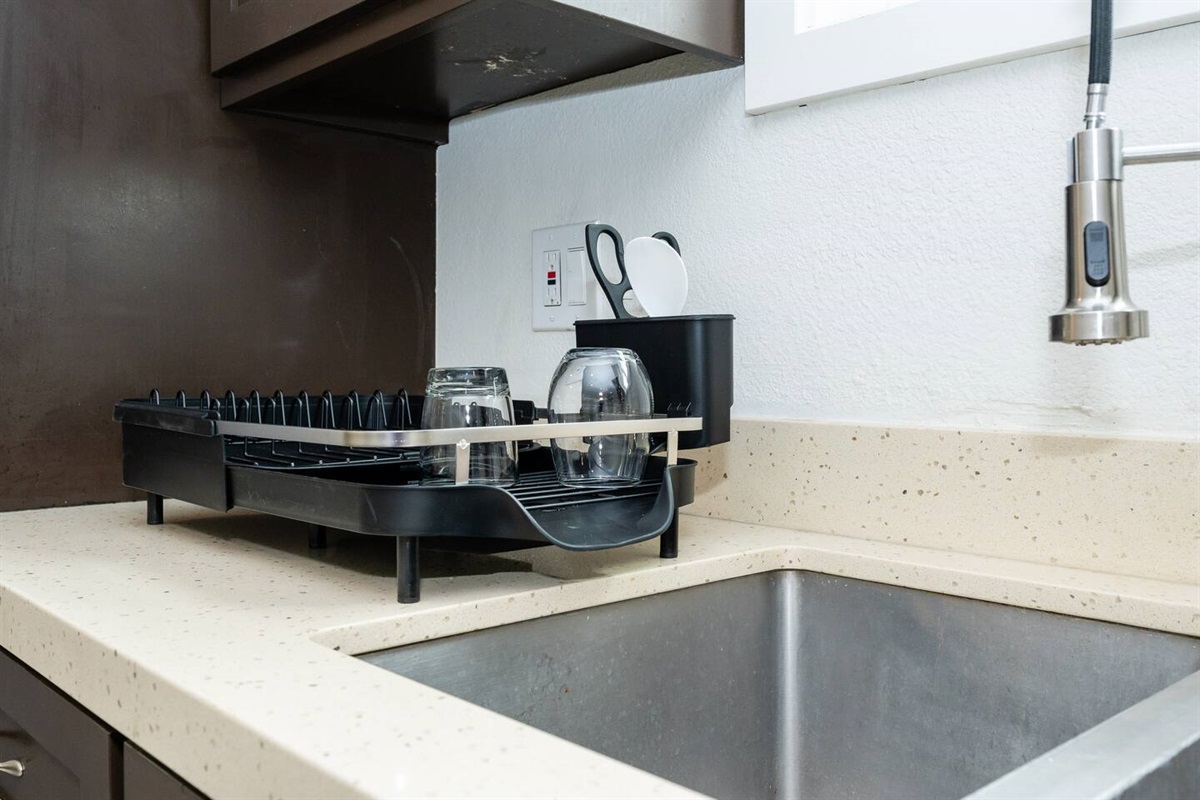 Dish rack