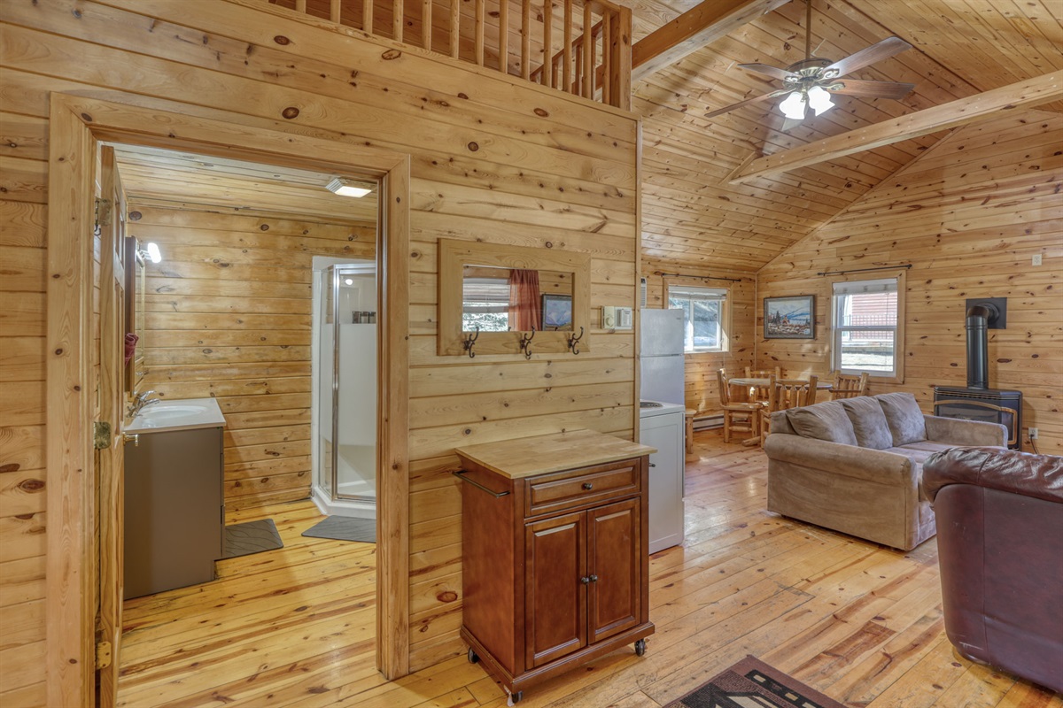 Entrance to bathroom from living area