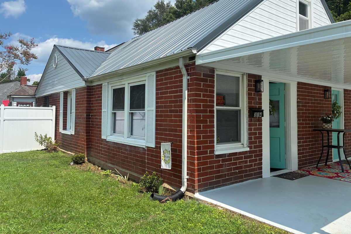 Exterior View of Home from Driveway
